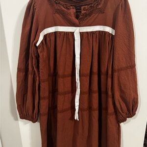 Rust Brown Long Sleeve Dress with White Accent